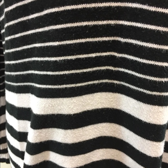 Liz Claiborne Women Black White Sweater Cowl Leather Button L/S Petite M Cotton - Picture 5 of 12